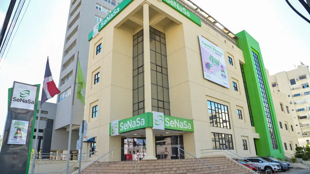 SeNaSa insta a los padres a asegurar la cobertura de sus hijos