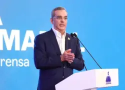 Abinader responde a críticas de Amnistía Internacional sobre políticas migratorias de RD