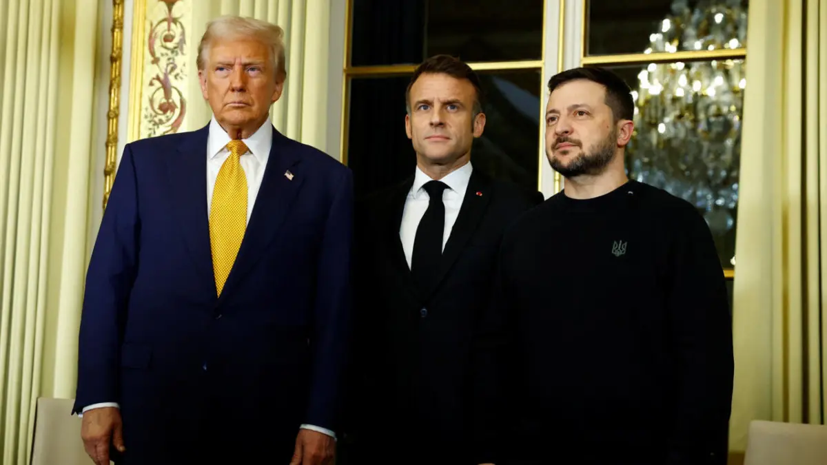 Macron habla con Trump y Zelenski para destensar la crisis entre ambos
