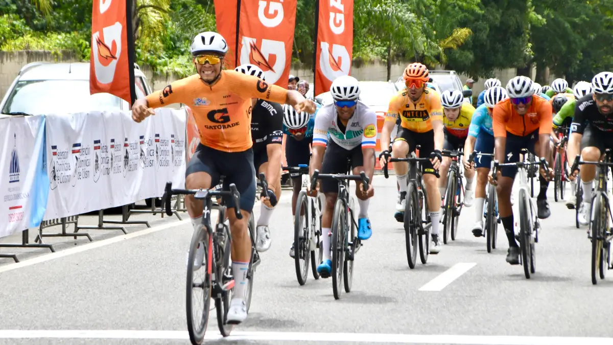 Alberto Ramos gana la sexta etapa de la Vuelta Independencia