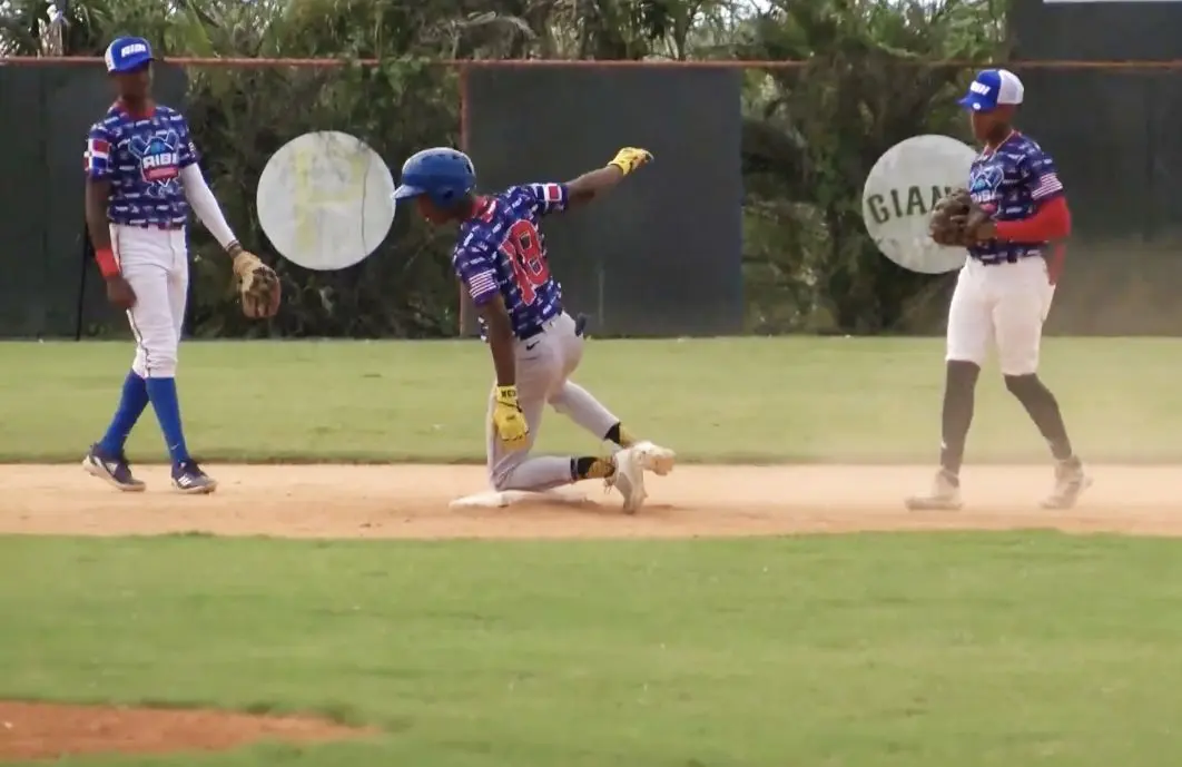 AIBI celebra Showcase con jugadores elegibles clase 2025-2026