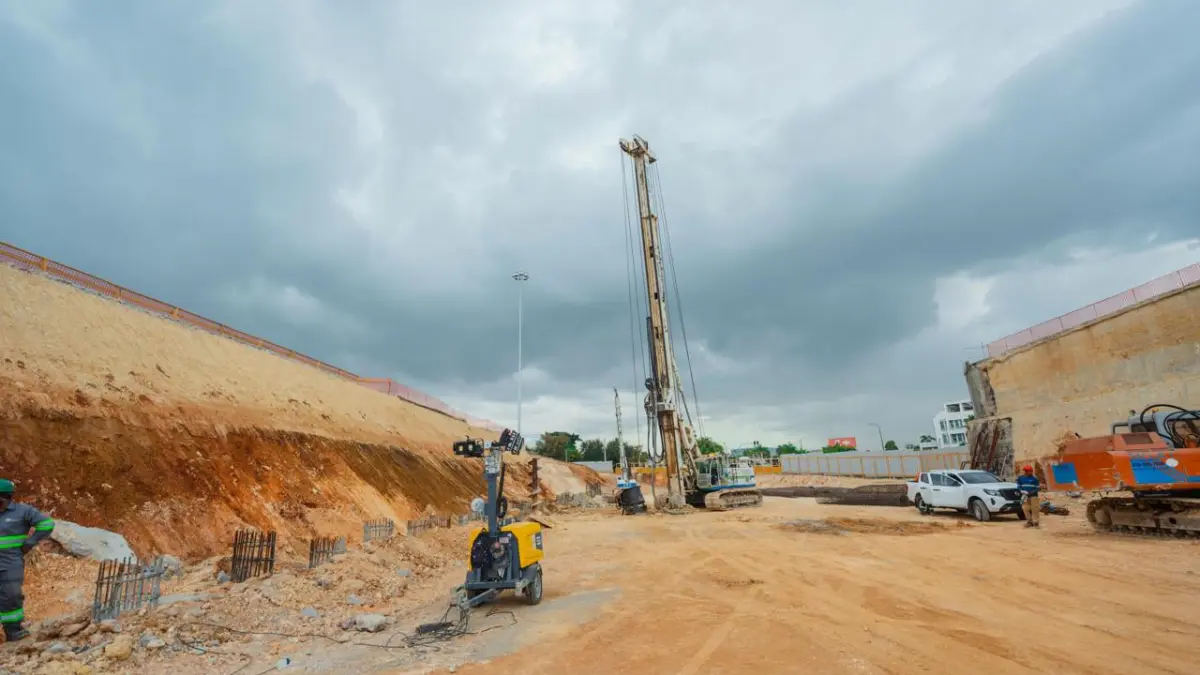 Así avanzan obras viales en Plaza de la Bandera e Isabel Aguiar; Gobierno dice se realizan con recursos de Aerodom