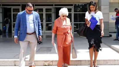 Ortiz Bosch entrega expediente del Minerd a la PGR por presuntas irregularidades