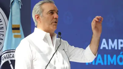 Presidente Abinader afirma gobierno ha multiplicado casi por cuatro inversión en sector agua