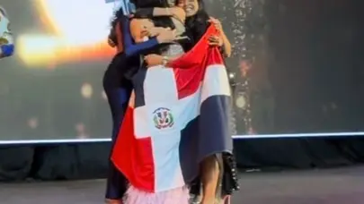 Lovely Nailz RD enaltece la bandera Dominicana ganando premio Internacional