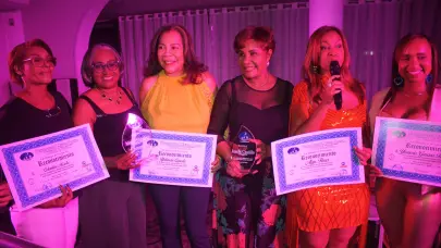 Marcel Piel Morena reconoce a la mujer dominicana en la Casona Dorada con Para ti Mujer