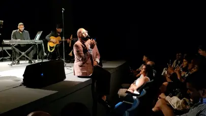 Badir llevará Entre Cuerdas a Santiago