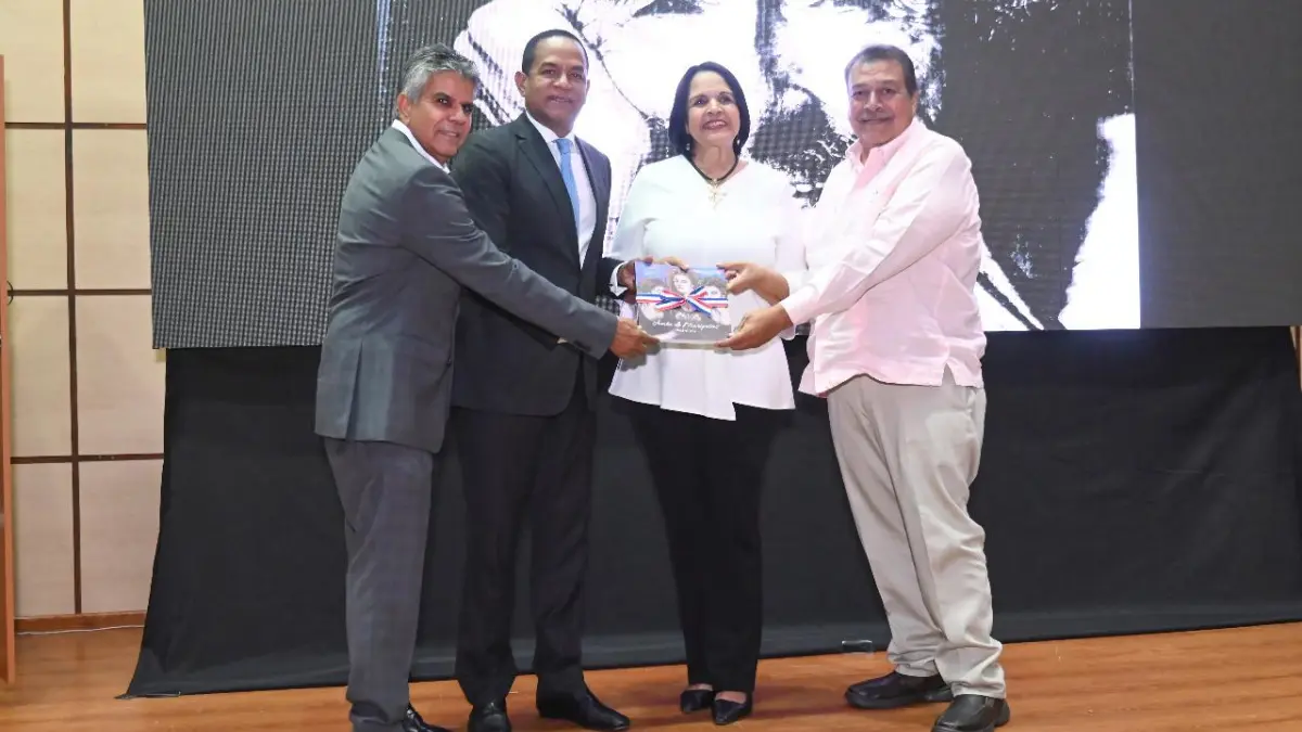 Presentan nueva edición del libro “Amén de Mariposas” en homenaje a las hermanas Mirabal