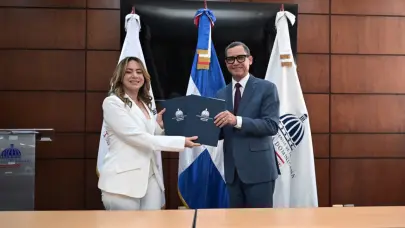 Ministerio de Trabajo y Supérate firman convenio que beneficiará a 35 mil jóvenes vulnerables