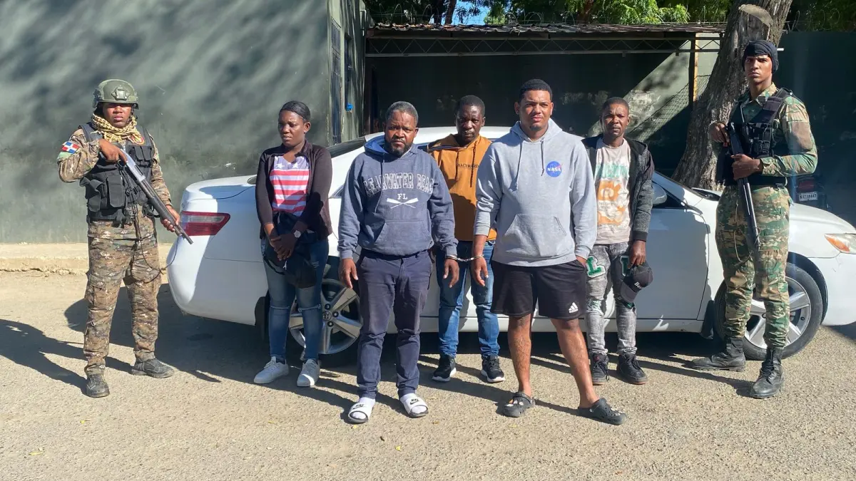 Detienen cinco dominicanos por tráfico de indocumentados en Valverde, San Juan de la Maguana y Elías Piña