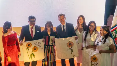 Embajada del Reino de los Países Bajos, Alcaldía de Santo Domingo Este y Manos Dominicanas presentan Desfile de Moda Sostenible en el Faro a Colón