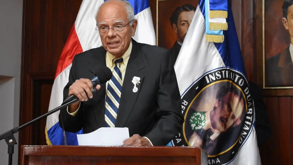 Médico e historiador preside la nueva directiva del Instituto Duartiano