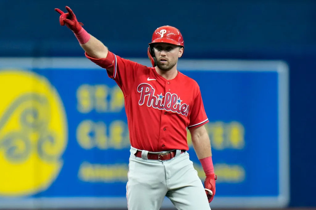 Filis designan para asignación a Kody Clemens, hijo del astro Roger Clemens