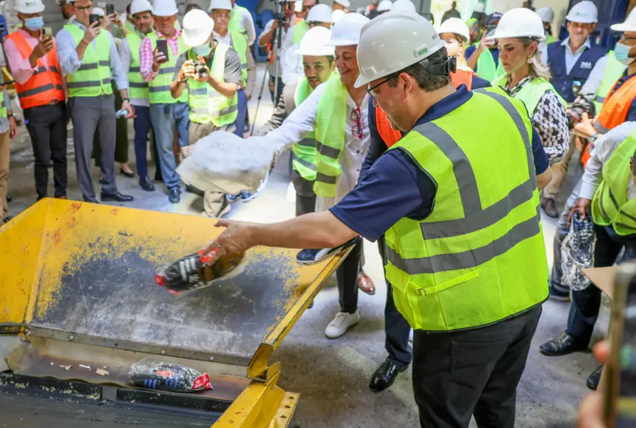 Aduanas refuerza lucha contra falsificaciones; EE.UU. mantiene a RD fuera de lista de vigilancia
