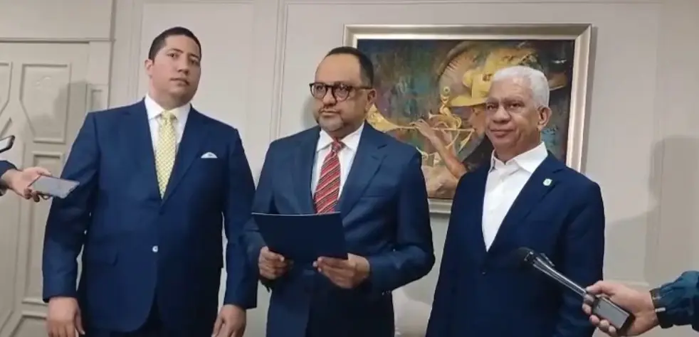 Ejecutivo somete reforma a ley de migración y tráfico ilícito de inmigrantes