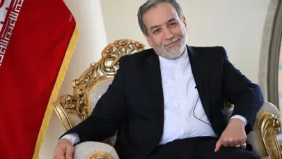 Araqchí advierte demandas poco realistas de EE.UU. dificultarían un acuerdo nuclear