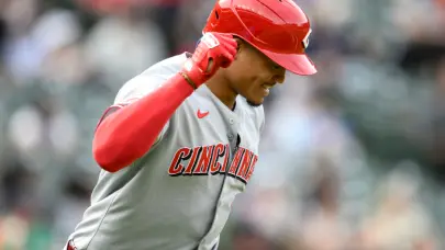Dominicanos se dejan sentir en paliza de Cincinnati 24-2 sobre Baltimore