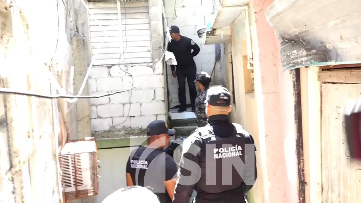 Lamentan muerte de mujer a manos de su yerno en SDO; Policía llama al culpable a entregarse