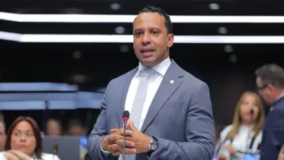 Diputado denuncia abandono del Sistema Nacional de Salud y solicita interpelación a Mario Lama