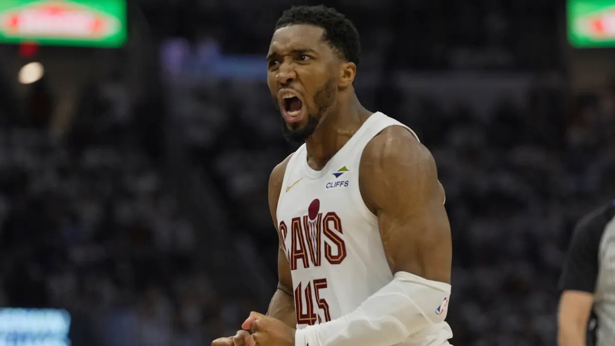 Cavaliers resisten y vencen al Heat para colocar serie 2-0