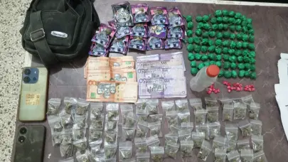 PN apresa  dos jóvenes y ocupa 200 porciones de presuntas drogas en operativo en La Vega