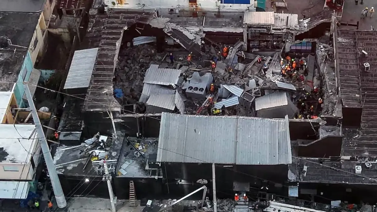 15 pacientes continúan ingresados en hospitales Red Pública tras desplome de techo en Jet Set