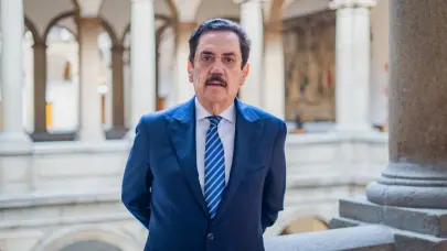 El nuevo embajador de República Dominicana en España entrega sus credenciales al rey