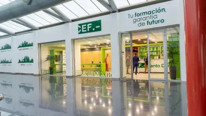 Expertos del CEF.- Santo Domingo destacan oportunidades para RD en medio de la incertidumbre económica global