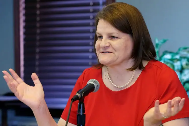 FBI arresta jueza en Wisconsin y la acusa de obstruir el arresto de un migrante