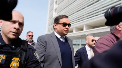 Condenan a siete a&ntilde;os de c&aacute;rcel al pol&eacute;mico excongresista George Santos