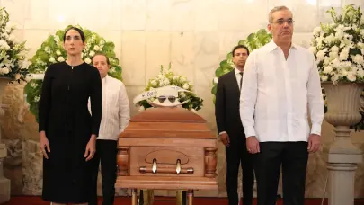 Presidente Abinader y Raquel Arbaje encabezan guardia de honor en funeral de Rubby P&eacute;rez
