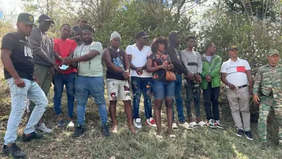 Arrestan haitianos indocumentados ocultos en casa de un agricultor en El&iacute;as Pi&ntilde;a
