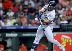 El marciano pega jonrón de 445 pies en derrota de los Yankees ante Cleveland