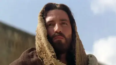 Actor de la Pasión de Cristo alcanzado por un rayo y otros accidentes durante filmación de la película