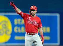 Filis designan para asignación a Kody Clemens, hijo del astro Roger Clemens