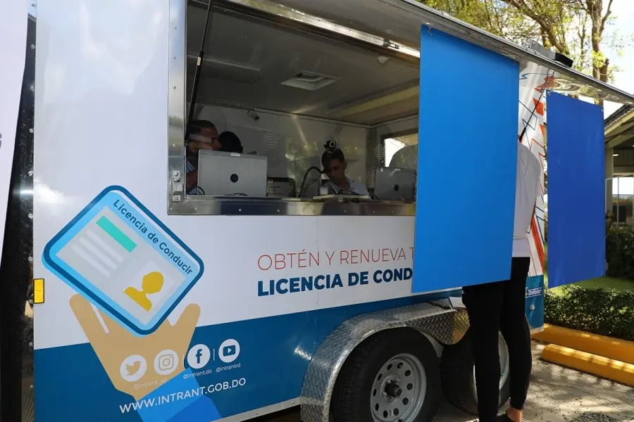 INTRANT lanza licitación pública para modernizar el sistema de licencias de conducir