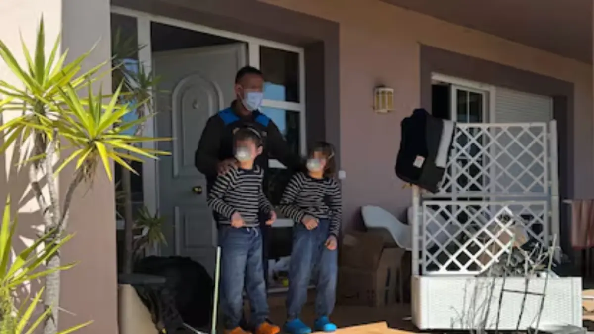 Prisión para los padres de los niños encerrados cuatro años entre basura en España