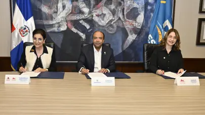 Centro Cultural Banreservas, la Fundación y el Centro León firman acuerdo 