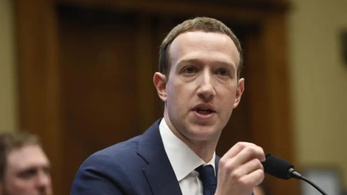 Mark Zuckerberg defiende Facebook en el primer día del juicio antimonopolio contra Meta