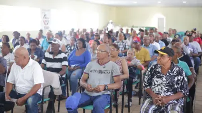 Más de 200 pensionados reciben asistencia directa del MIDE en jornada especial en SPM