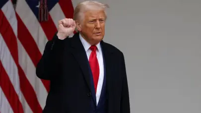 Grandes directivos piden cautela mientras los aranceles hunden los mercados bursátiles