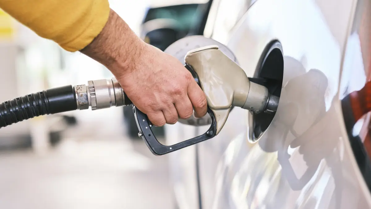 Cuatro combustibles suben de precio para la semana del 5 al 11 de abril