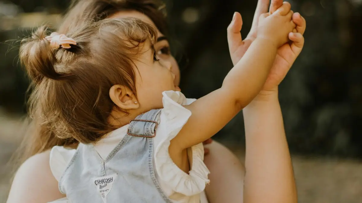 Familiares de niña venezolana en EE.UU. piden a Trump su regreso a casa