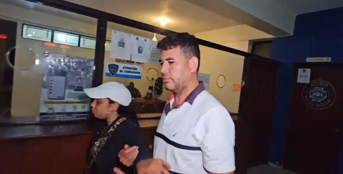 Interrogan a padres de niño desaparecido en Manabao