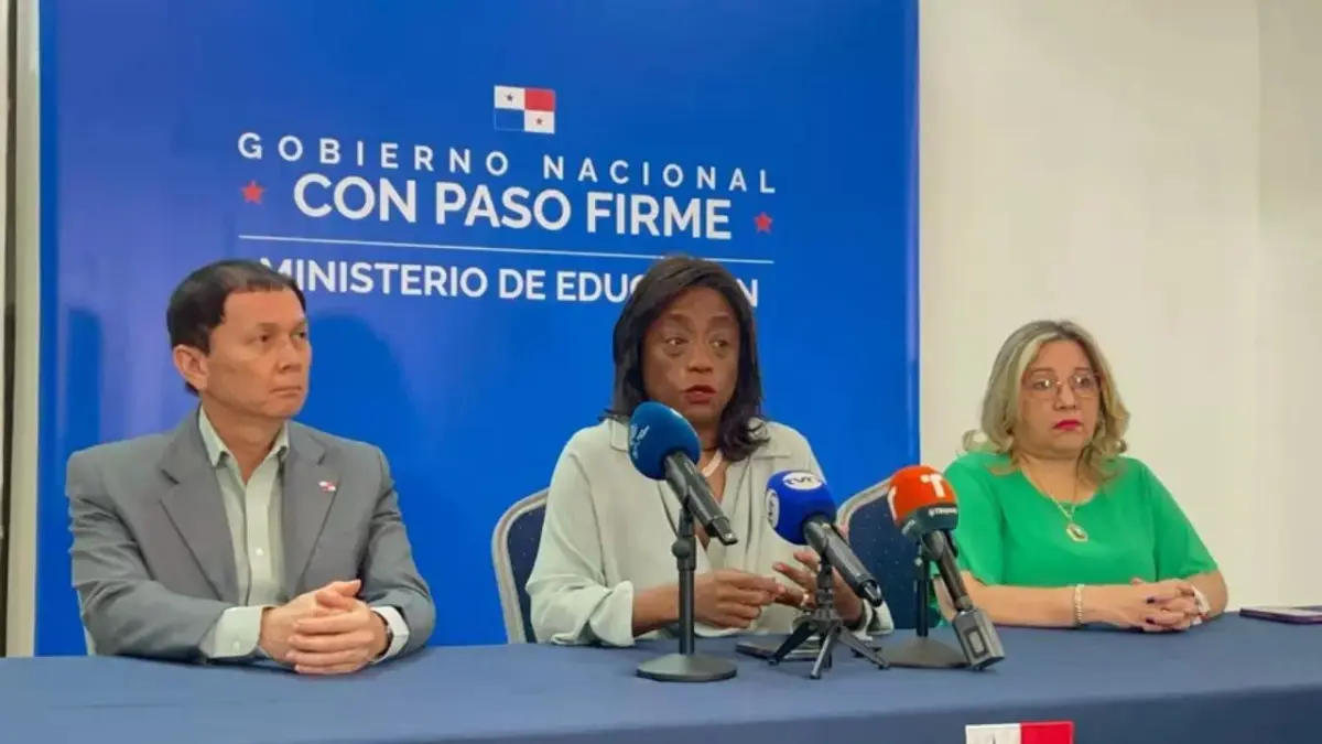 Suspensión de clases por protestas sindicales en Panamá: No es protesta, es sabotaje, según ministro de Comercio e Industrias