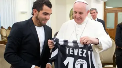 La AFA despide al papa Francisco con un conmovedor homenaje