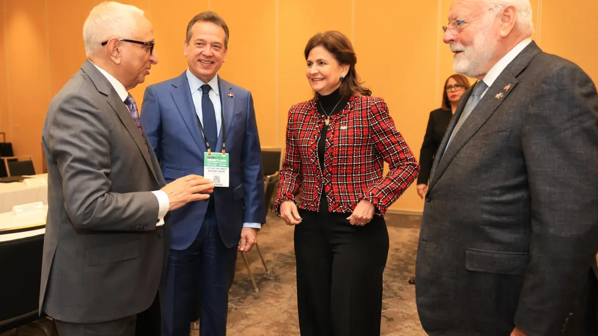 RD acorta camino hacia la industria de semiconductores, ¿esto cómo impactará la economía?