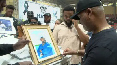 Desgarrador momento en la sepultura de Octavio Dotel