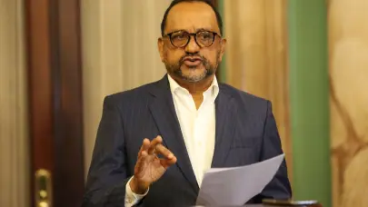 Antoliano Peralta analiza vacíos legales tras tragedia del Jet Set y propone reformas