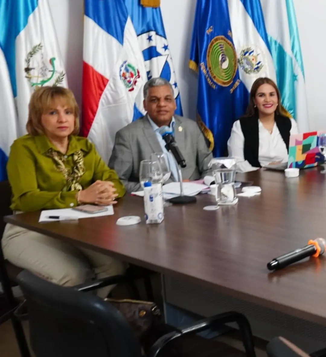 PARLACEN promueve plan regional de movilidad y logística para el desarrollo económico de la región